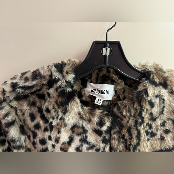 BB Dakota McKinley Brown Leopard Print Faux Fur Jacket - Picture 5 of 9
